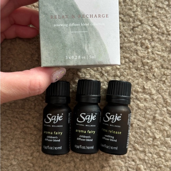 Saje Essentials - Picture 1 of 2